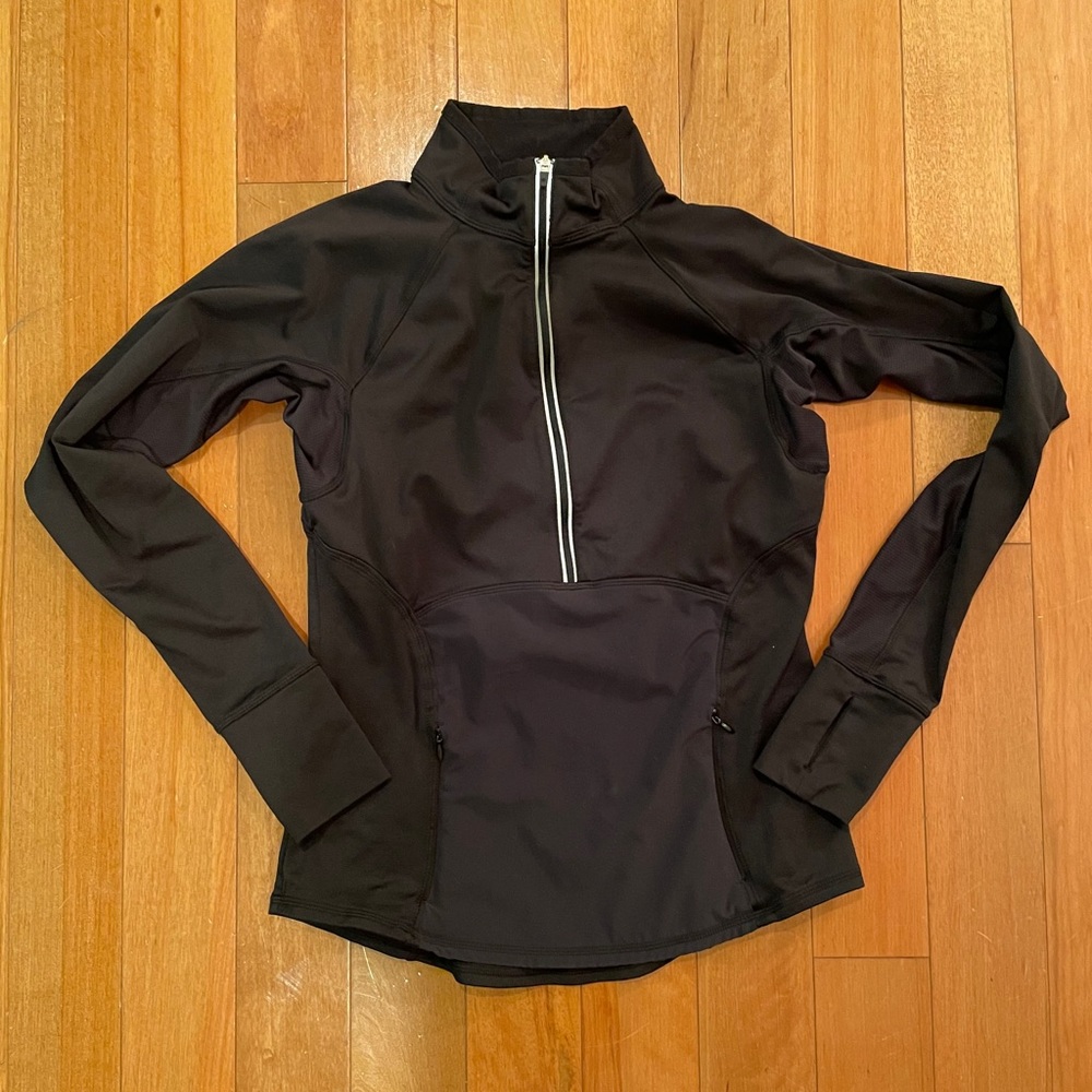 Athleta half zip pullover XS
